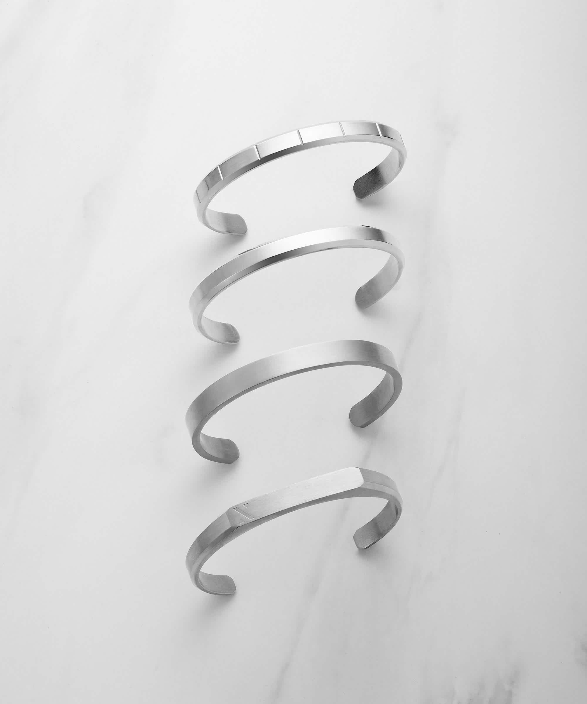 Attention to Detail - Ace Cuff Silver
