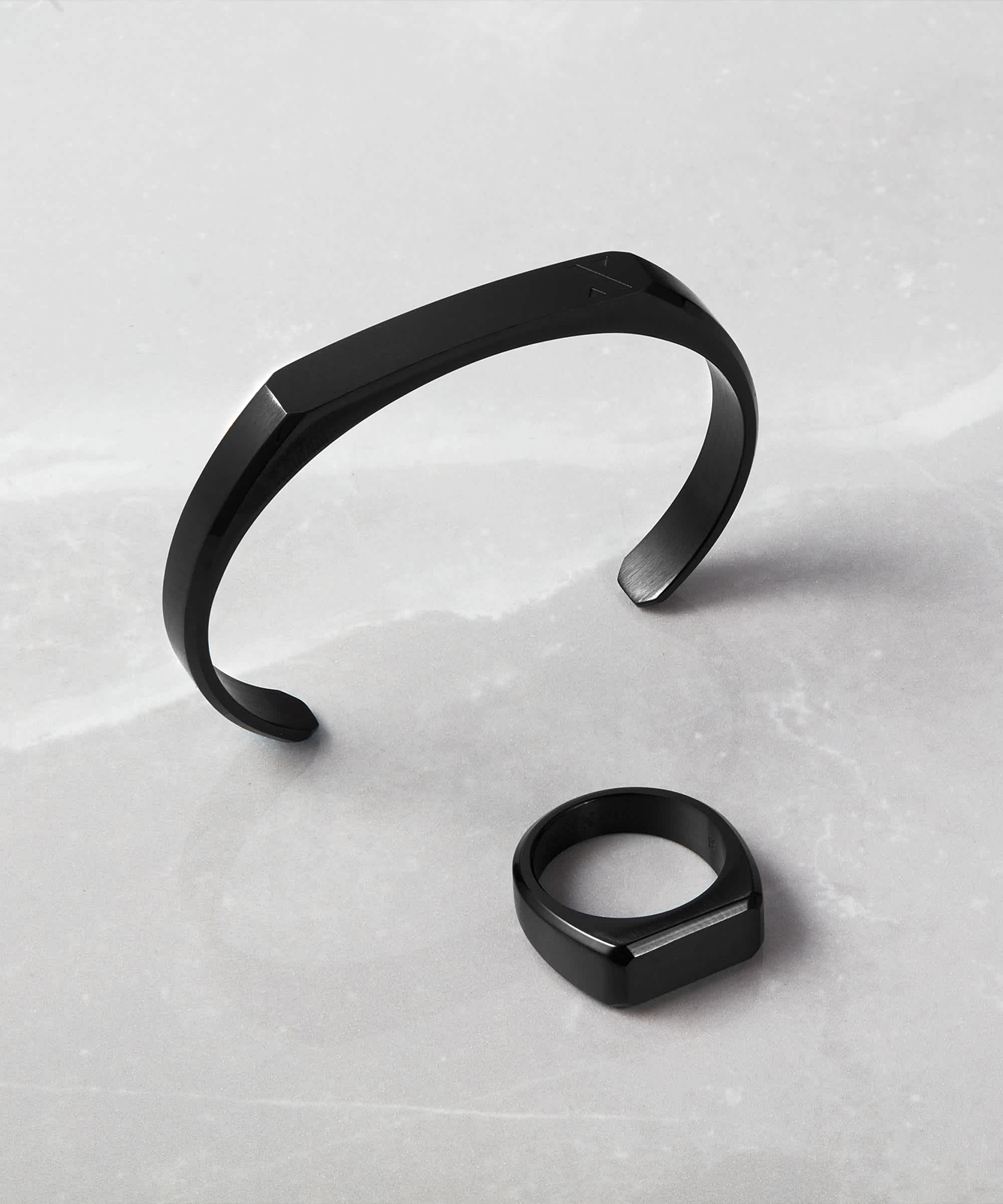 Ace Set Black - Attention to Detail