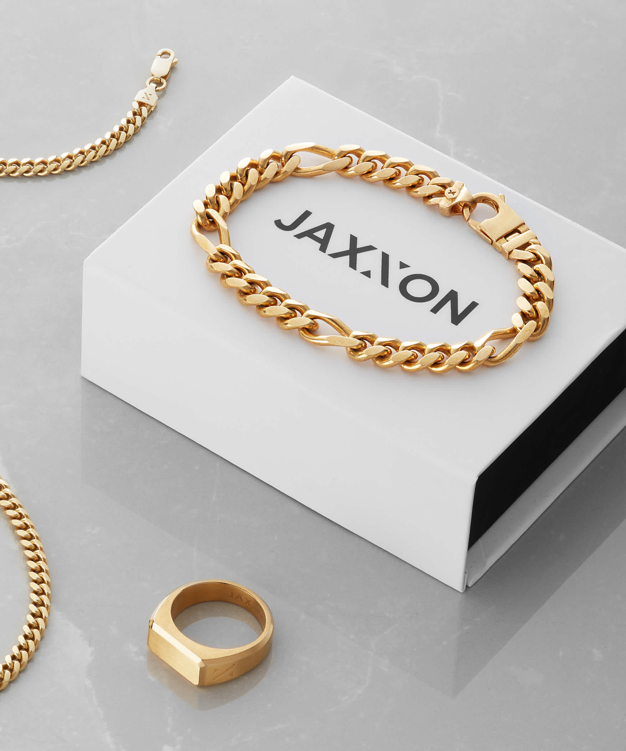 14K GOLD - Figaro Bracelet Gold