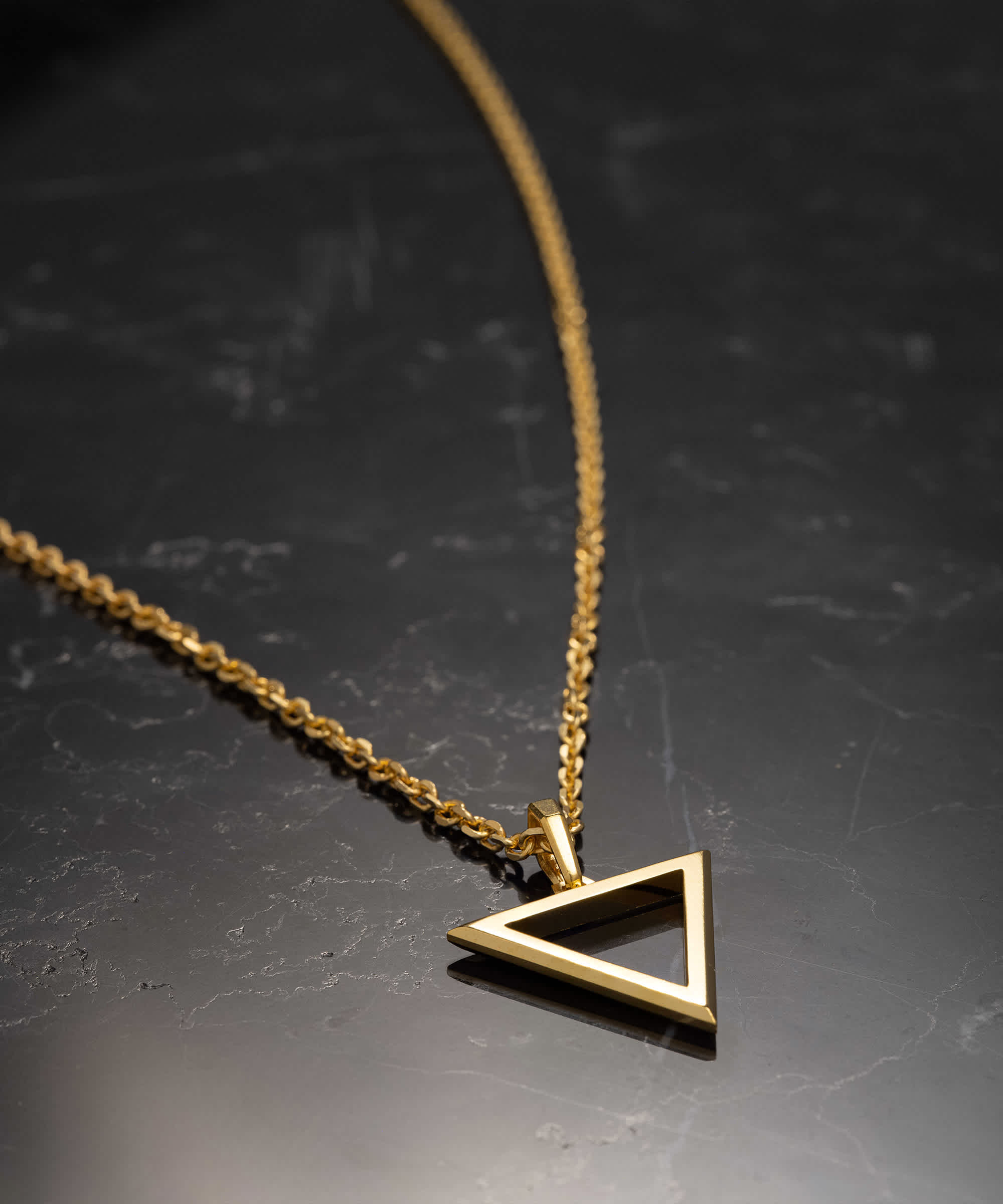 Attention to Detail - Trinity Pendant Gold