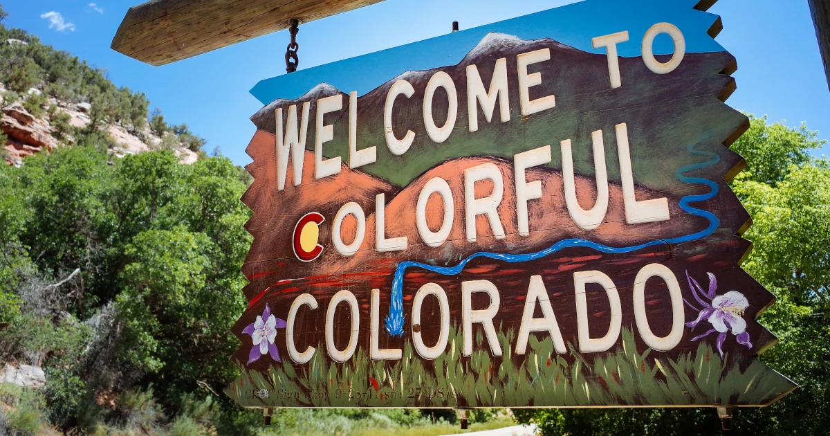 Colorado Welcome Sign