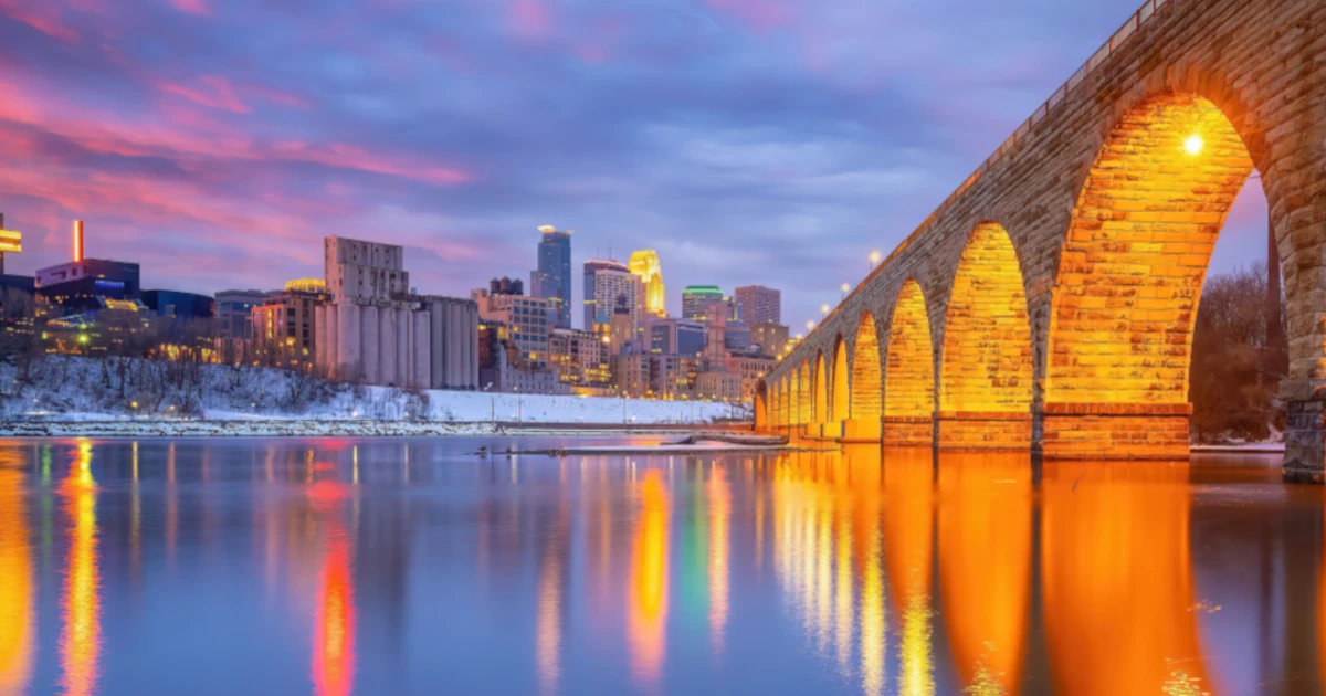 Minnesota Minneapolis Skyline | Swyft Filings
