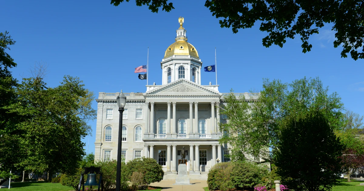 A street view of the New Hampshire State House | Swyft Filings