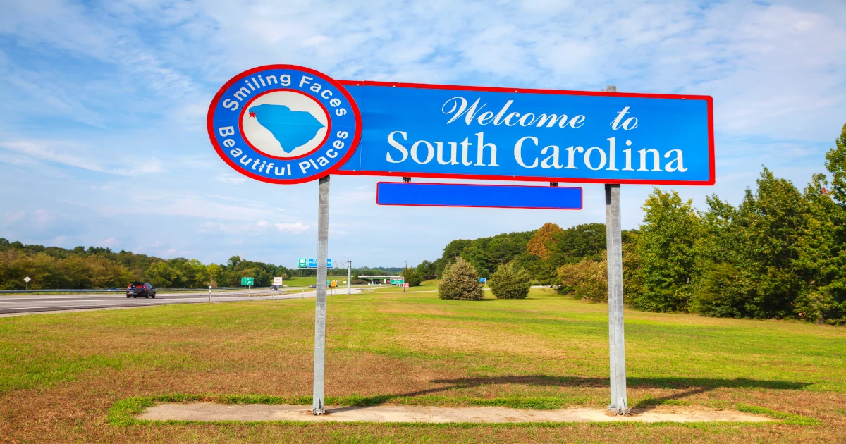 Road sign welcoming visitors to South Carolina