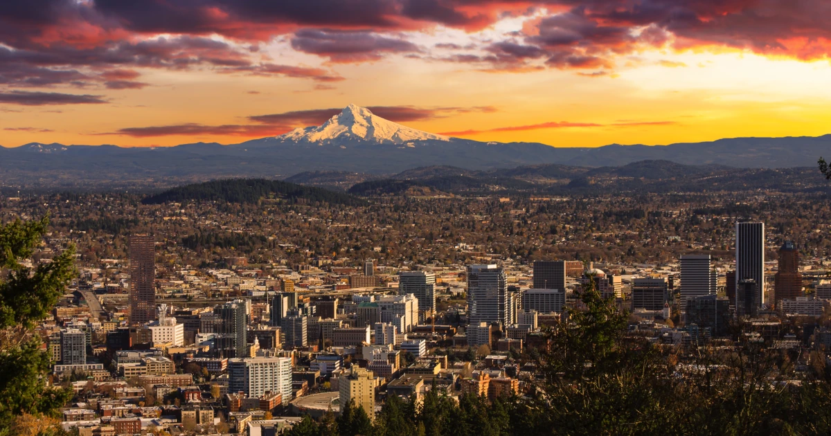 Sunrise View of Portland, Oregon from Pittock Mansion