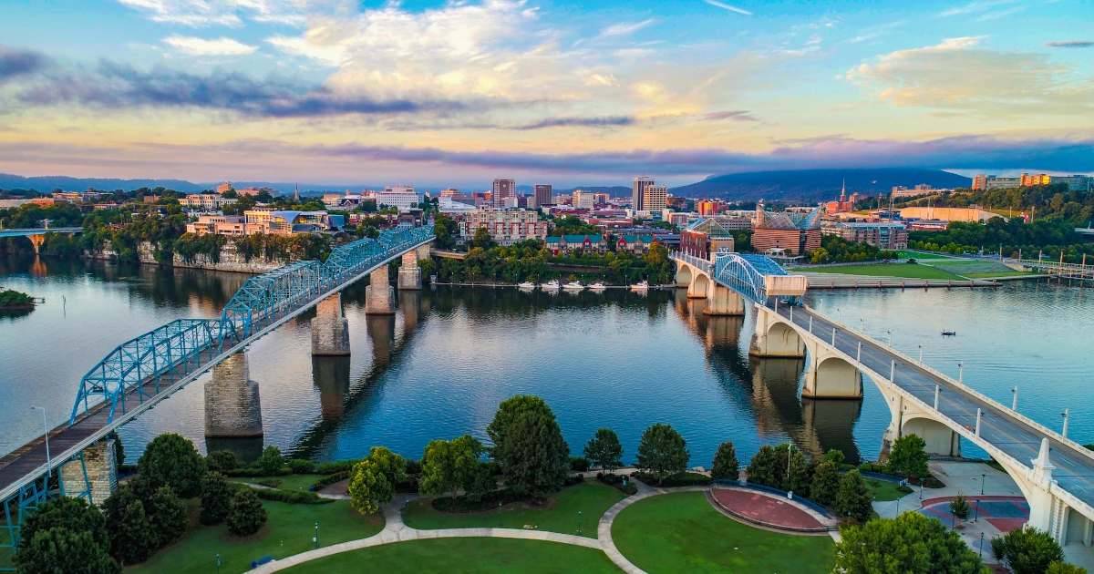 The skyline of Chattanooga, Tennessee | Swyft Filings