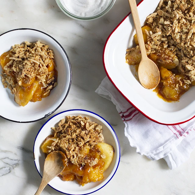Crumble aux fruits jaunes