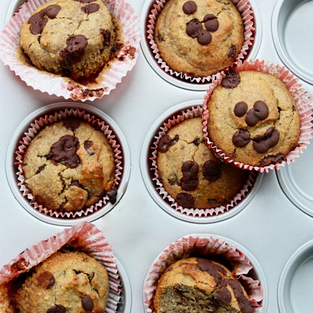 Muffins protéinés au chanvre