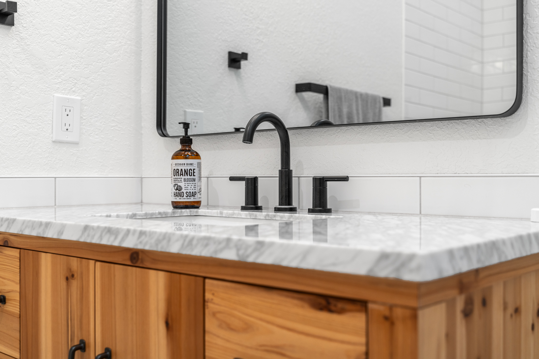 lake-stevens-wa-full-home-remodel-new-day-construction-43