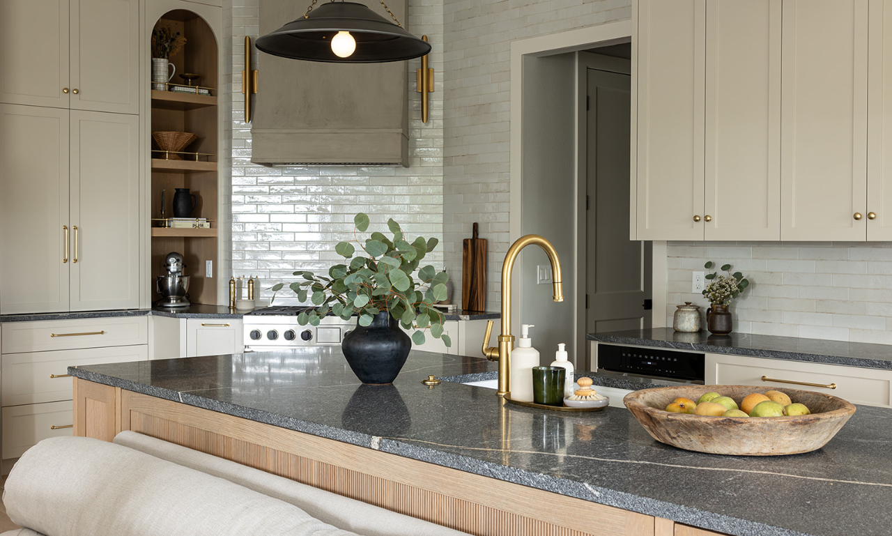 Luxurious Whole Home Remodel in Camas, WA | 98607