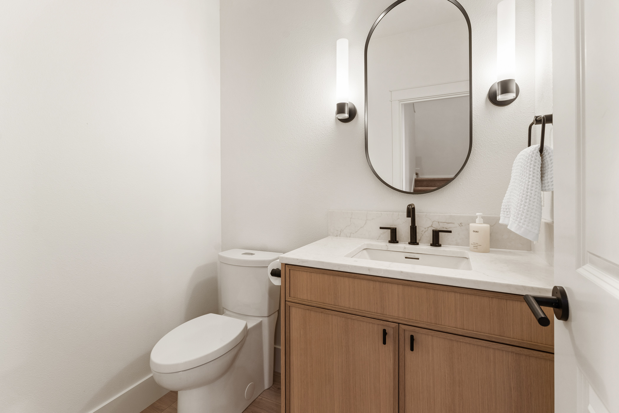 mukilteo-full-home-remodel-new-day-construction-13