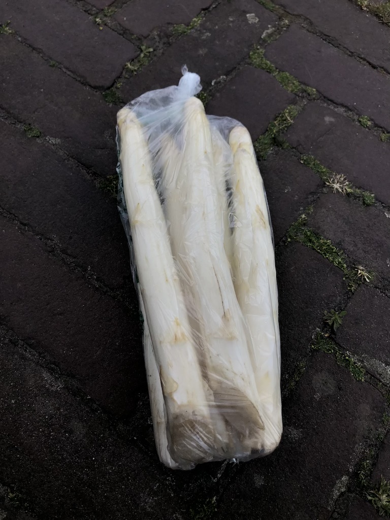 witte-asperges-oude-ronde