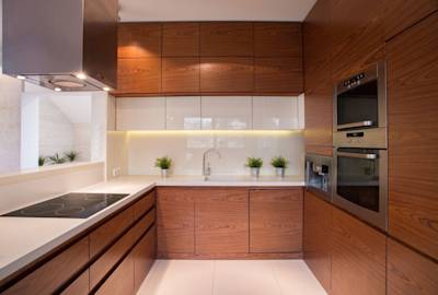 Kitchen Cabinet Materials: Pros, Cons, and Best Uses