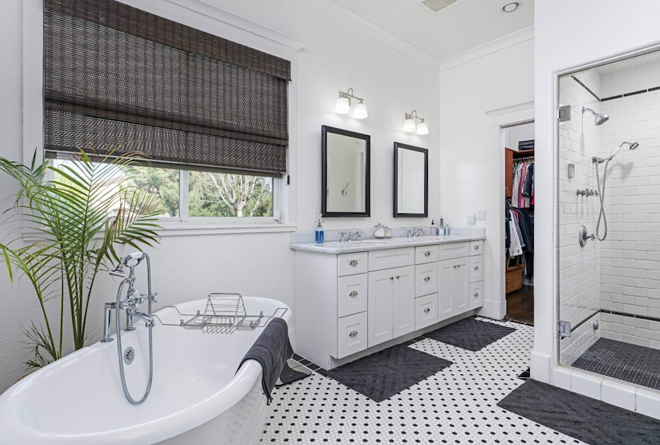 Bathroom Makeover: Budget-Friendly 10 Creative Ideas