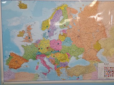 A map of Europe has markers showing contacts made by audio radio, by Morse and by a repeater.