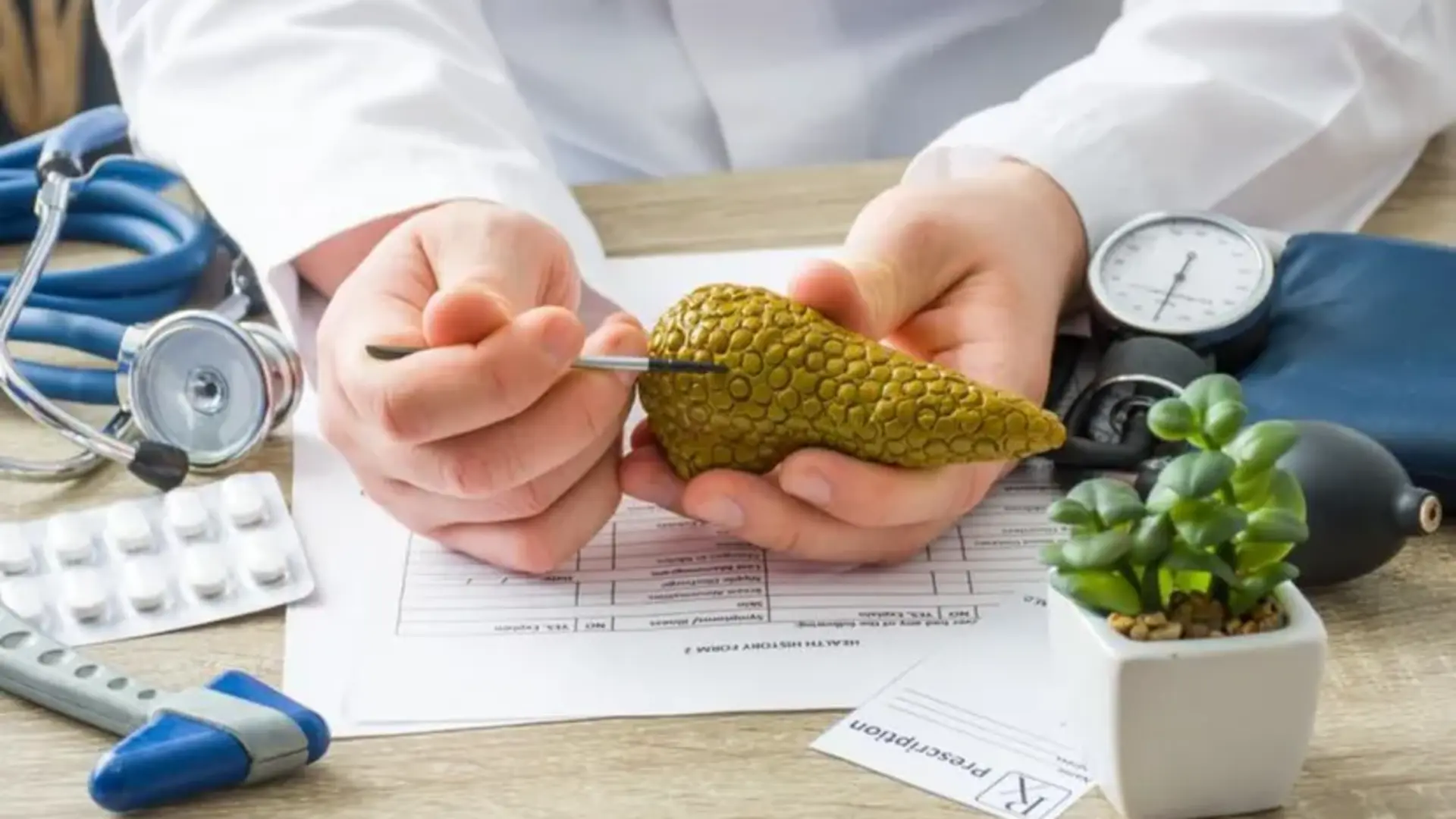 Przełom w leczeniu raka trzustki? FDA przyznała przyspieszoną procedurą przeglądu nowego leku