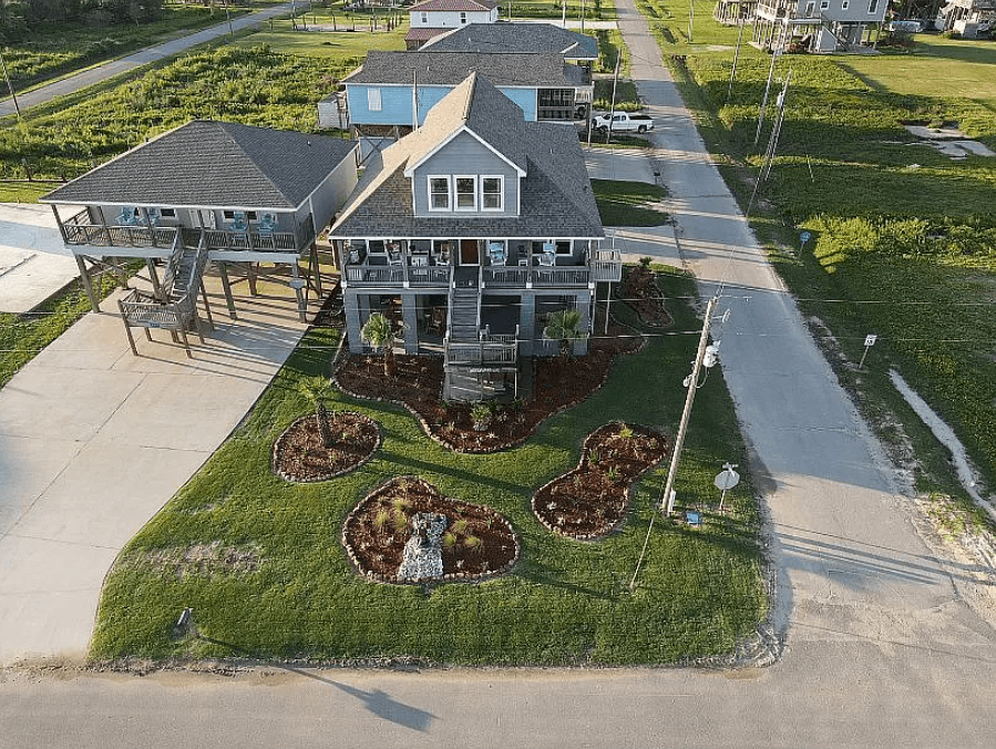 Sky view of 132 Beach Blvd. 