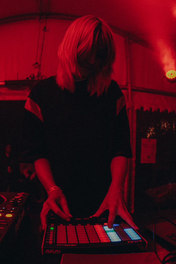 BUTTER 15 RUSH DUNCOGRAPHIC-1-40