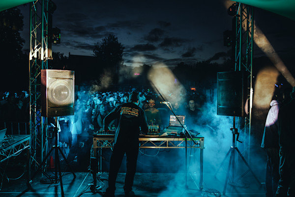 BUTTER 15 RUSH DUNCOGRAPHIC-1-24