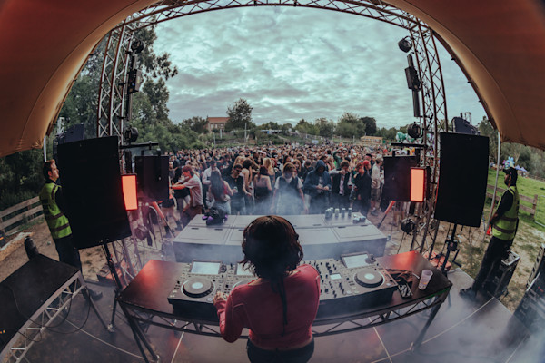 BUTTER 15 RUSH DUNCOGRAPHIC-1-13