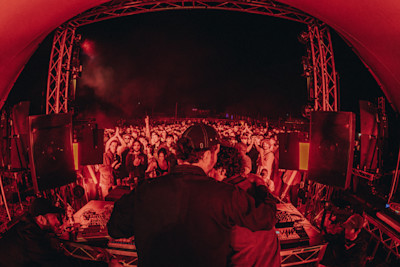 BUTTER 15 RUSH DUNCOGRAPHIC-1-35