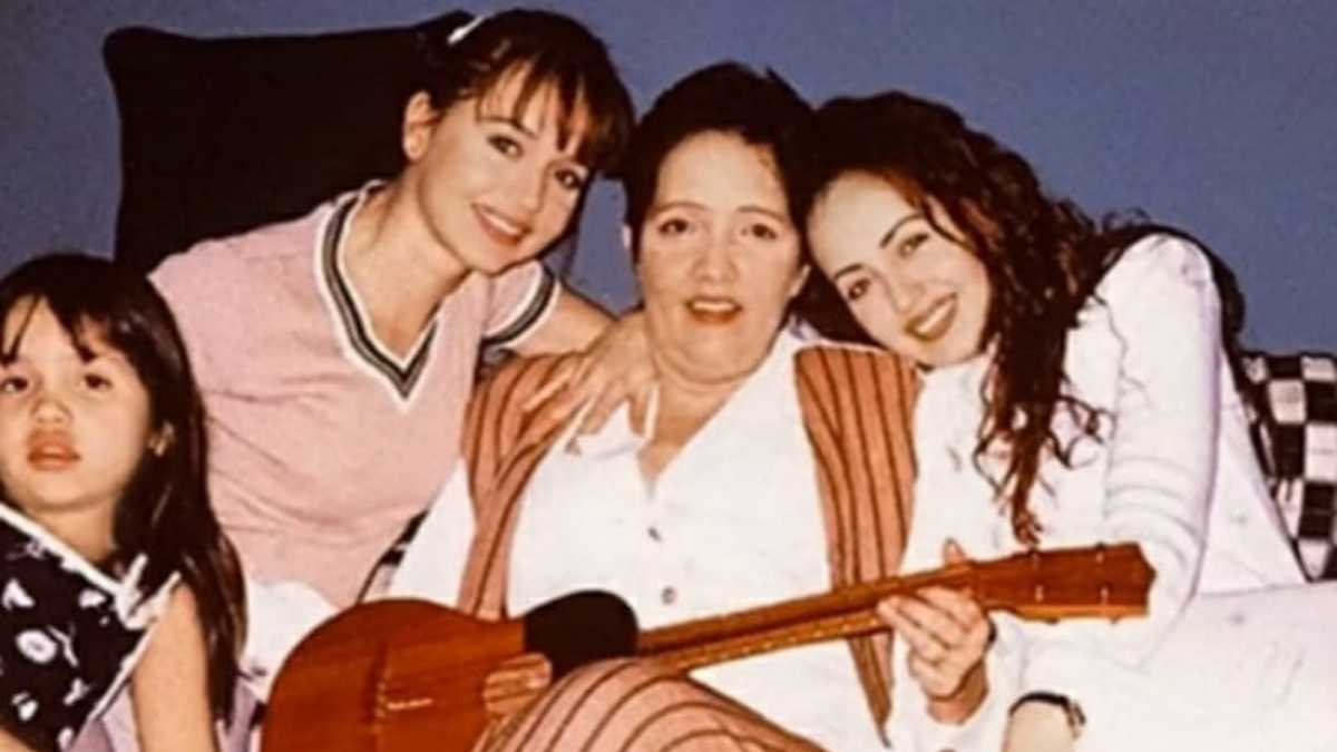 Daniela Y Gaby Spanic Dan Ultimo Adios A Su Mama Con Emotivos Mensajes Y Fotos Mamaslatinas Com Daniela Y Gaby Spanic Dan Ultimo Adios A Su Mama Con Emotivos Mensajes Y Fotos Mamaslatinas Com