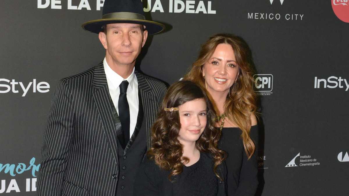 Andrea Legarreta, Erik Rubín y su hija Mía