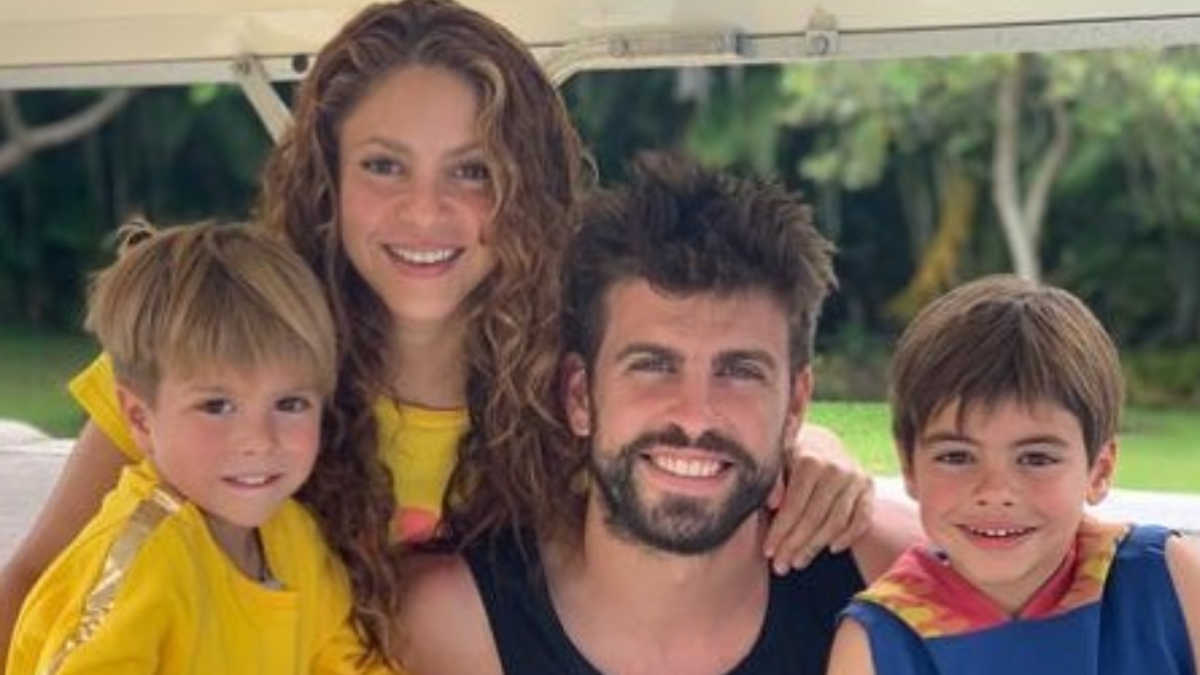 Las fotos y videos más tiernos de los hijos de Shakira y Gerard Piqué |  MamasLatinas.com