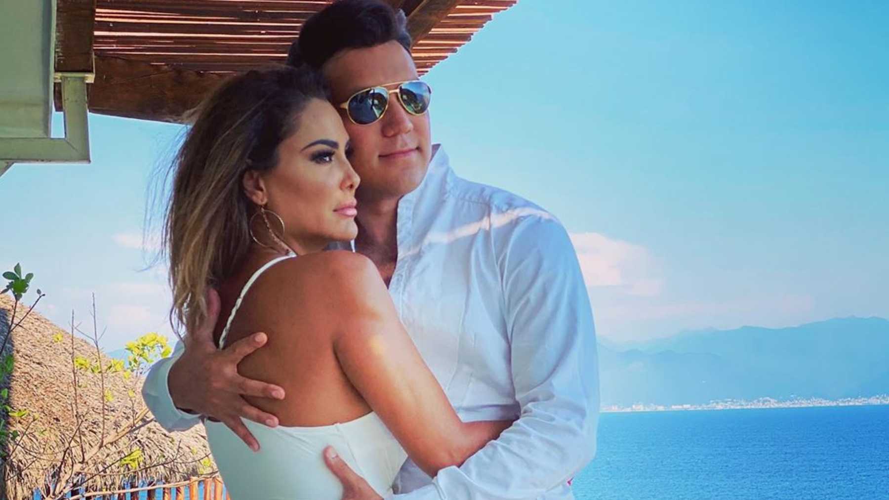 Famosas Que Han Sido Flechadas Por Hombres Mas Jovenes Mamaslatinas Com