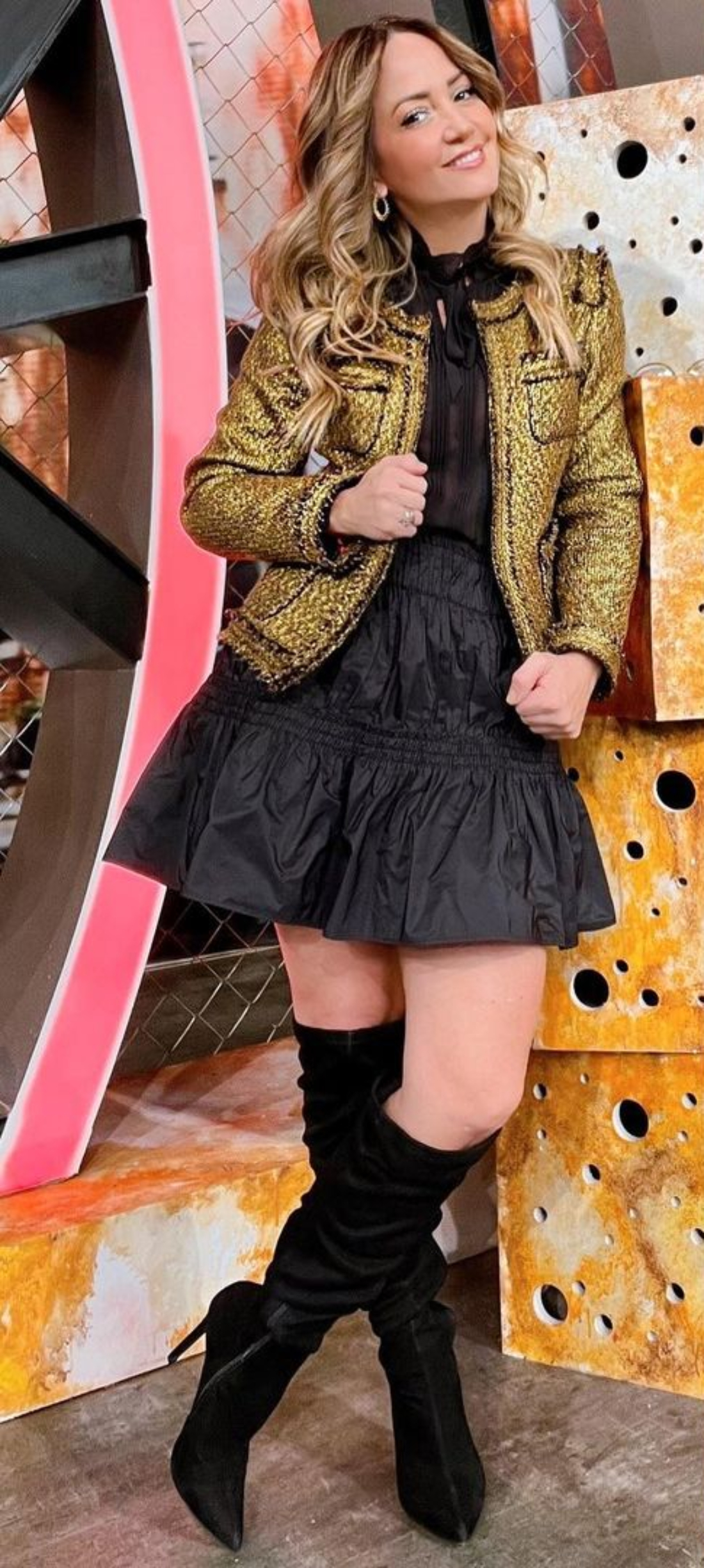 Los mejores looks de las famosas en enero de 2022 | MamasLatinas.com