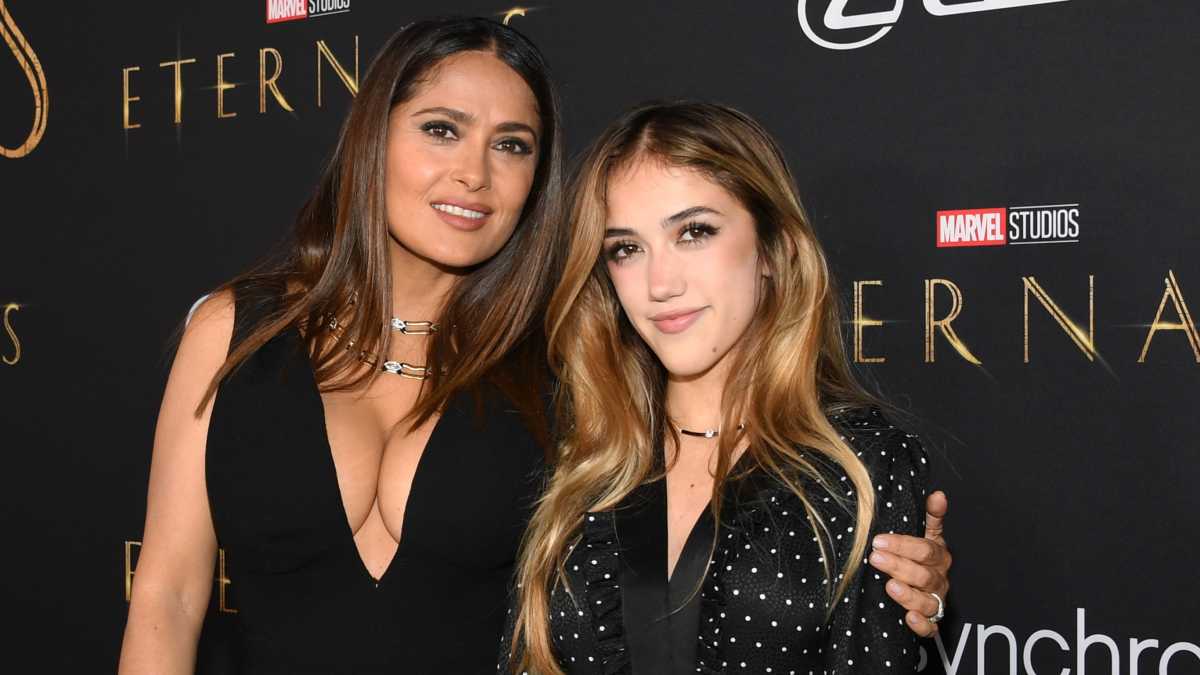 10 Gorgeous mother-daughter celebrity duos
