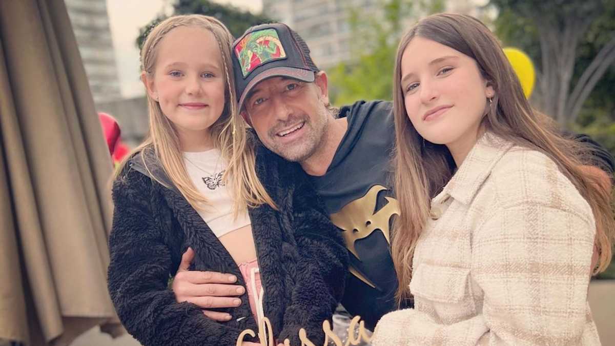 Gabriel Soto E Irina Baeva Celebran Cumpleanos De Las Hijas Del Actor Mamaslatinas Com Gabriel Soto E Irina Baeva Celebran Cumpleanos De Las Hijas Del Actor Mamaslatinas Com