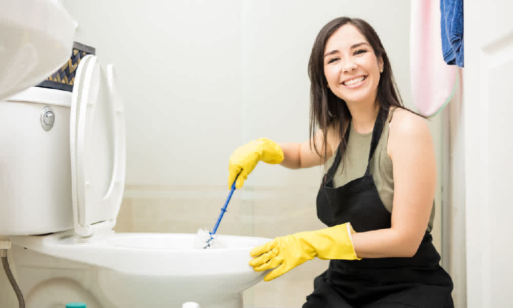 disculpa lámpara lantano Seis pasos para limpiar el baño a profundidad | MamasLatinas.com