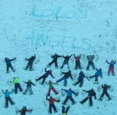 Inspiring 5th-graders make heartwarming snow day visit to sick ...