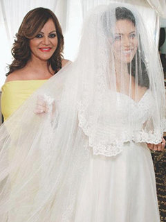 Jenni Rivera's daughter Jacqie is pregnant with her second child ...