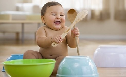 household items safe for baby to play with
