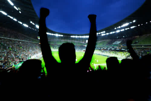 Es conveniente llevar a los hijos a ver un partido de fútbol?