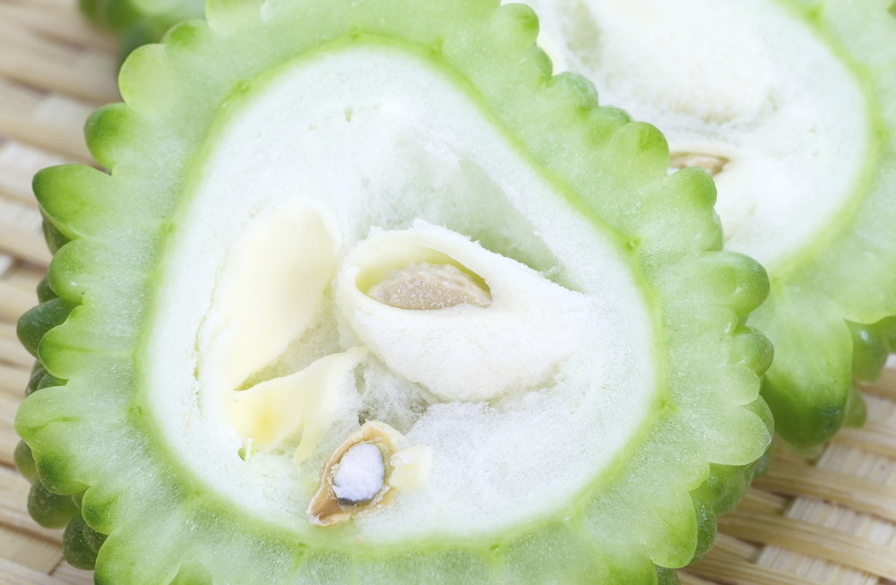 Jugo de melón agrio y canela para adelgazar rápido