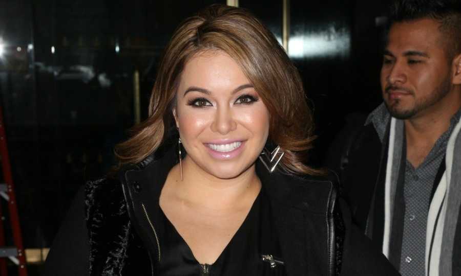 Chiquis Rivera shows off curves in pants you have to see to believe!