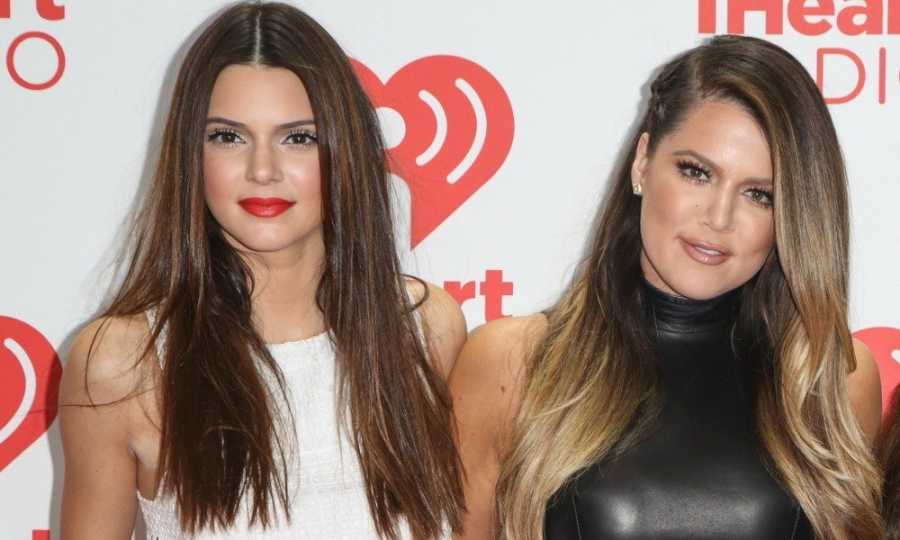 Khloe Kardashian Licks Sister Kendall 10 Other Weird Celeb Pictures You Have To See