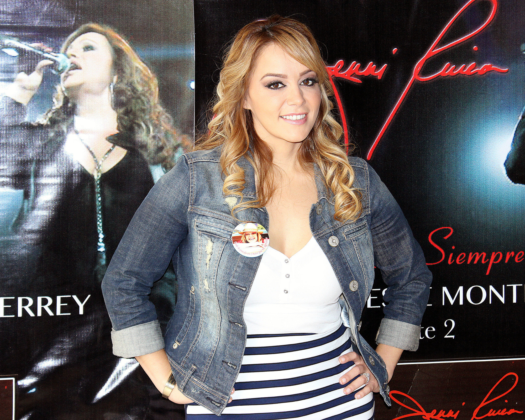 Rosie Rivera Net Worth In 2022: Jenni Rivera’s Youngest Sister ...