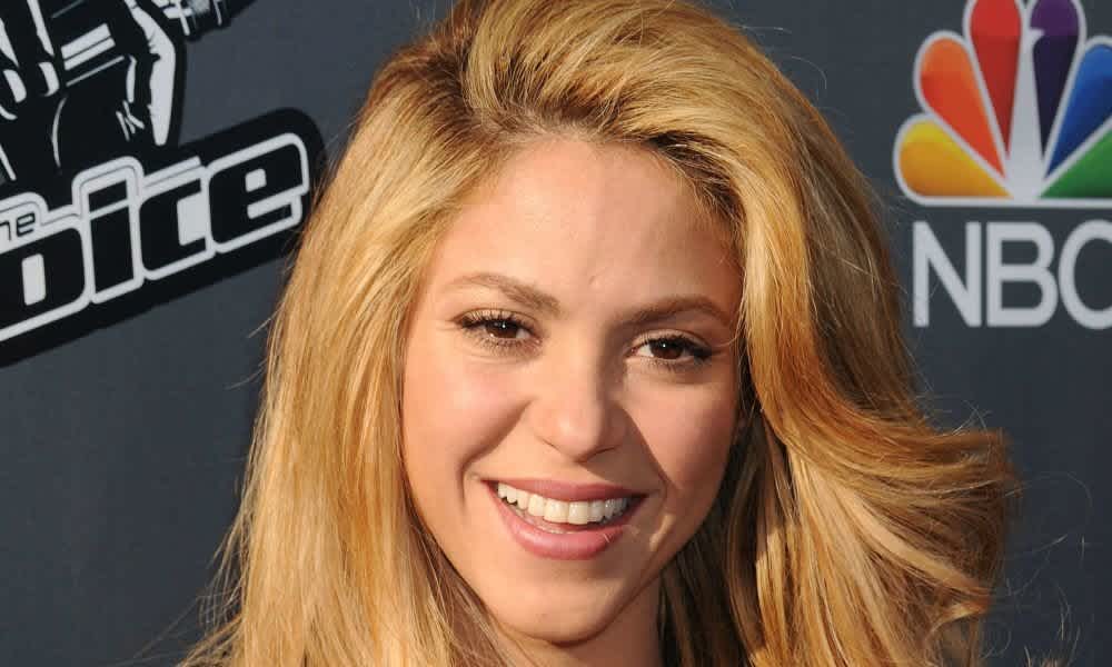 Shakira Gets Animated 14 Latino Celebs Starring In Animations Mamaslatinas Com