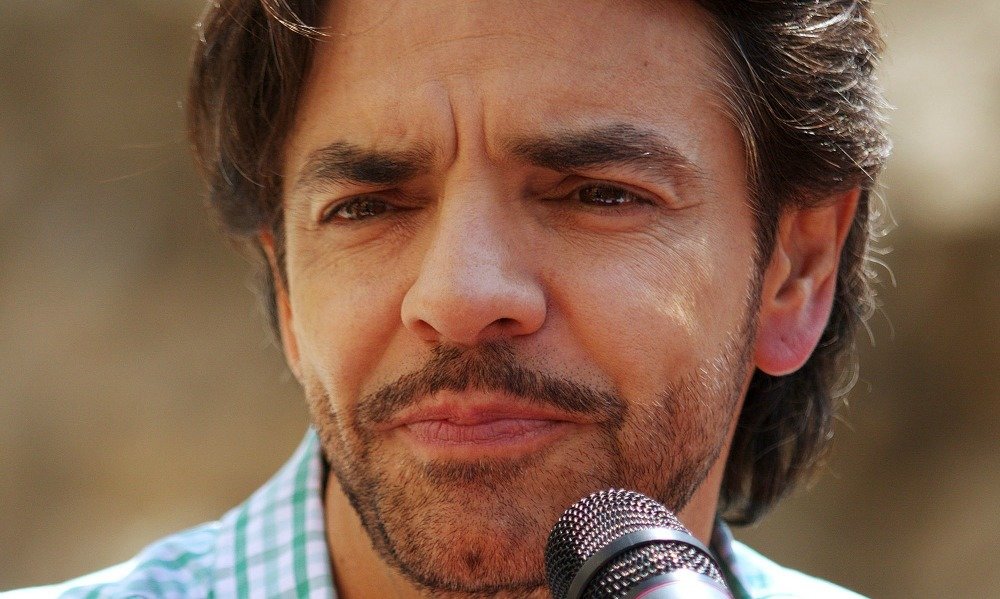 Eugenio Derbez investiga "si es cierta o no" la noticia de su muerte