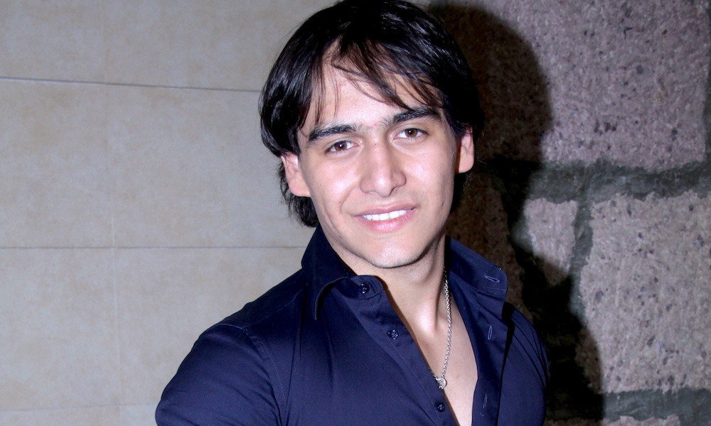 Julian Figueroa Revela Que Casi Es Devorado Por Un Cocodrilo Video Mamaslatinas Com