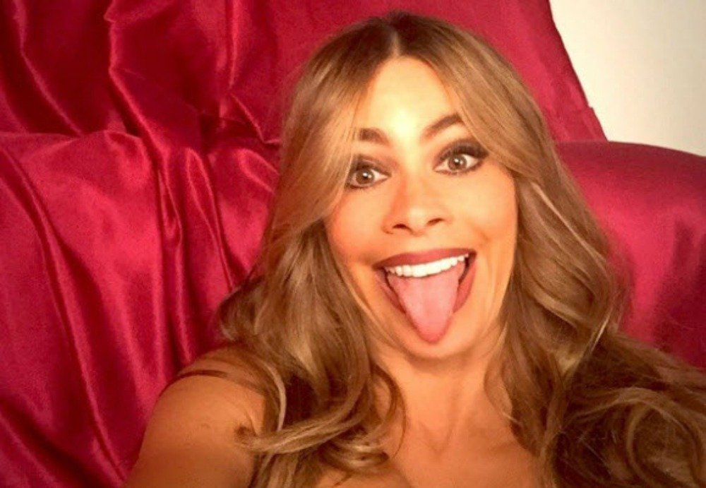 12 Sofia Vergara Selfies That Will Make You Lol 