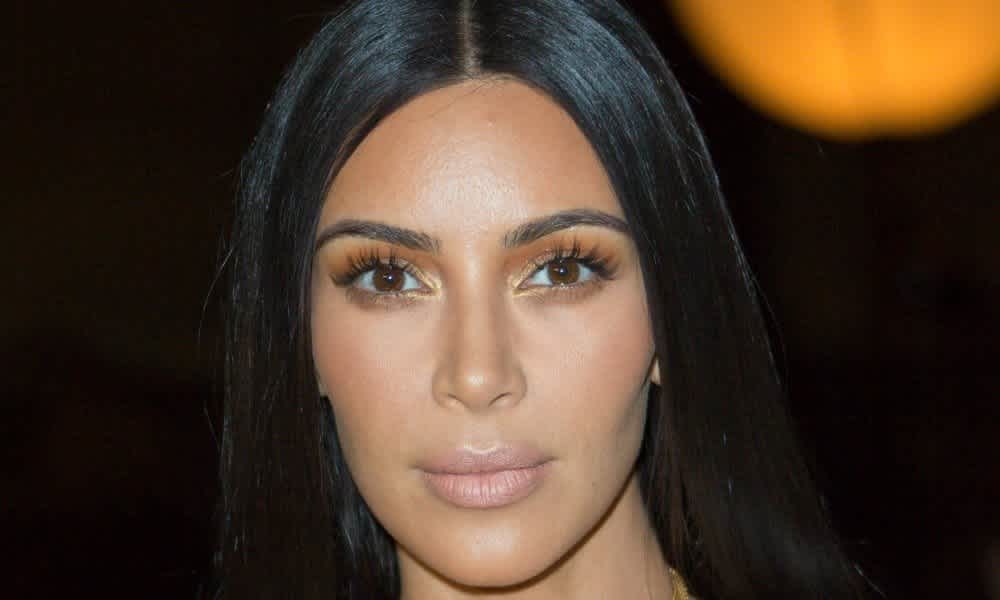 Kim Kardashian robbed at gunpoint in Paris: Here's all we know so far ...
