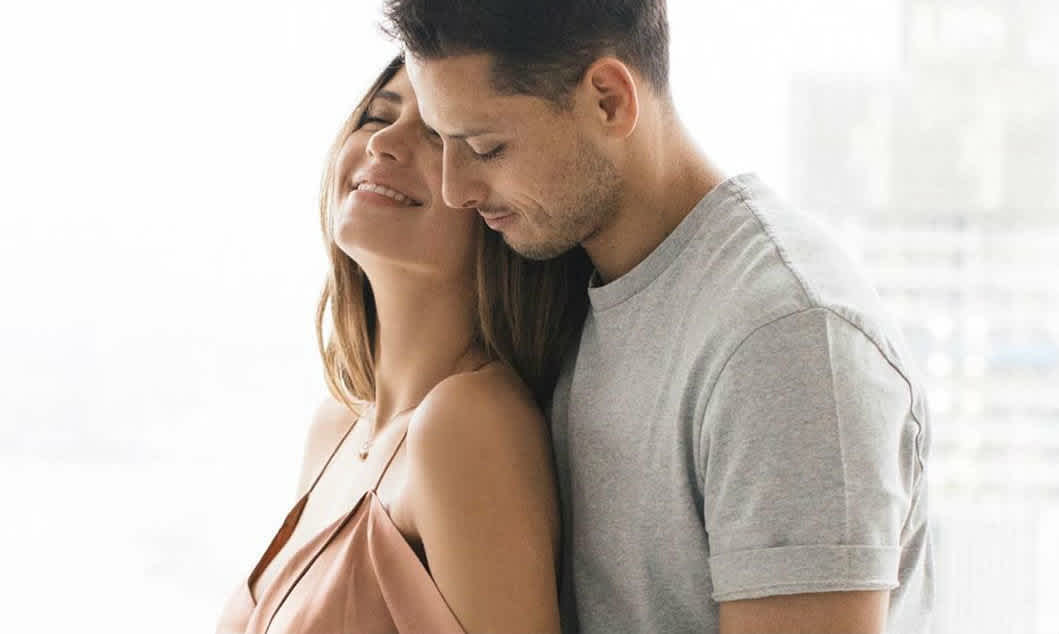 The Most Epic Celeb Maternity Photos Of All Time Mamaslatinas Com