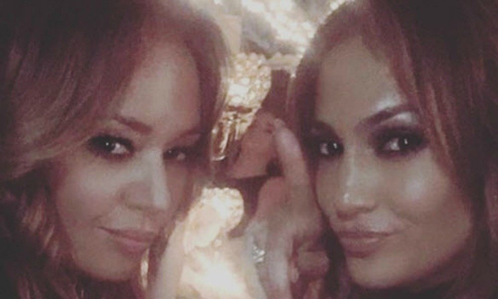 Jennifer Lopez & best friend Leah Remini are starring in a movie
