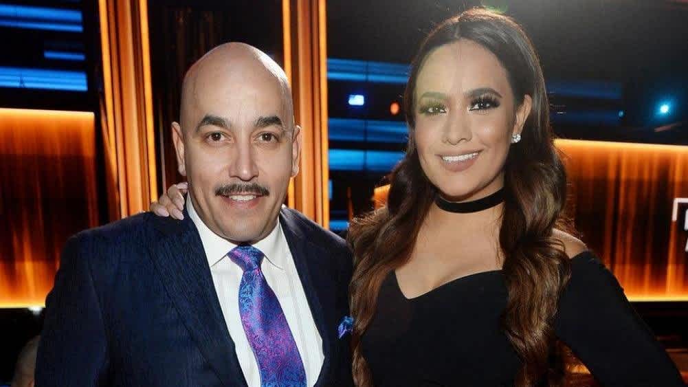 Lupillo Rivera Le Pide El Divorcio A Su Esposa Tras 12 Anos