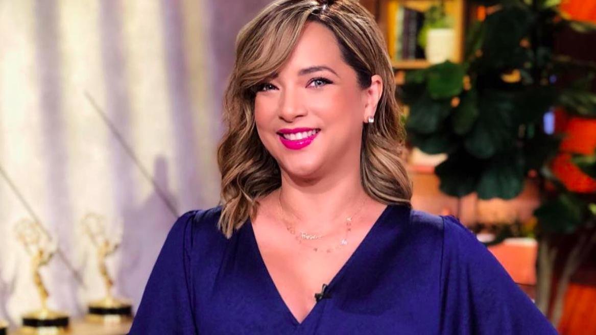 Adamari Lopez shows off her new style after her return to TV |  MamasLatinas.com